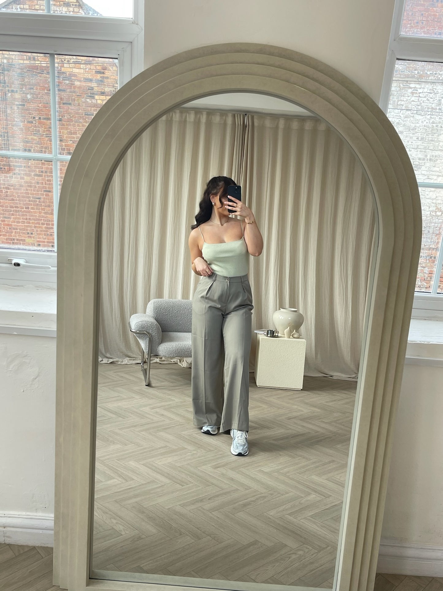 Emery top