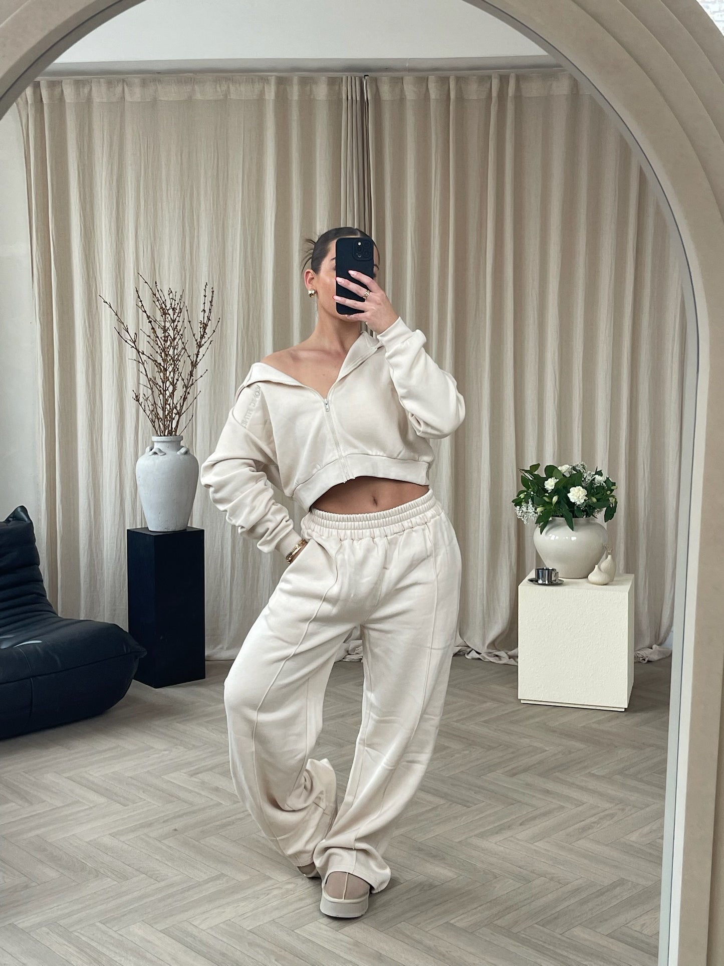 Thalia zip up