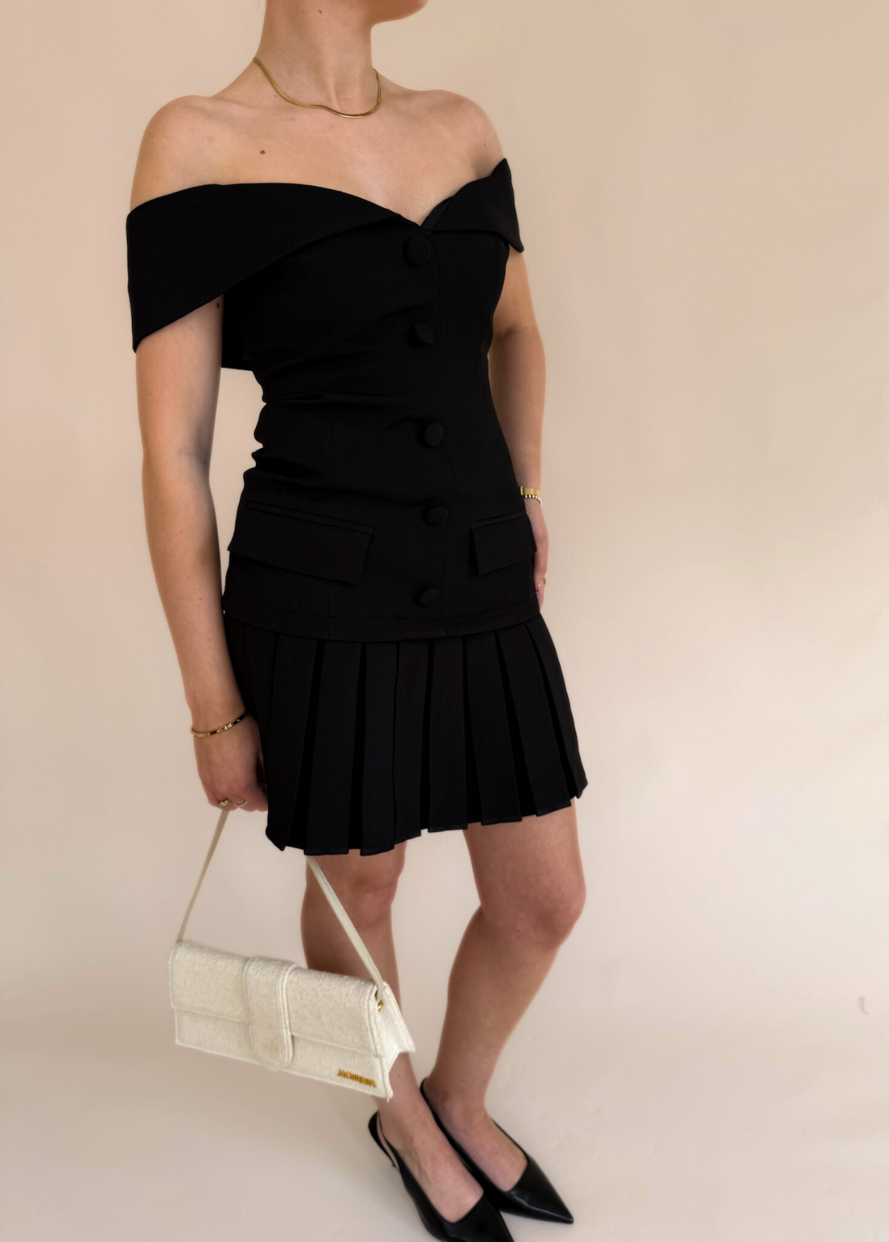 The Pleated Mini - Black