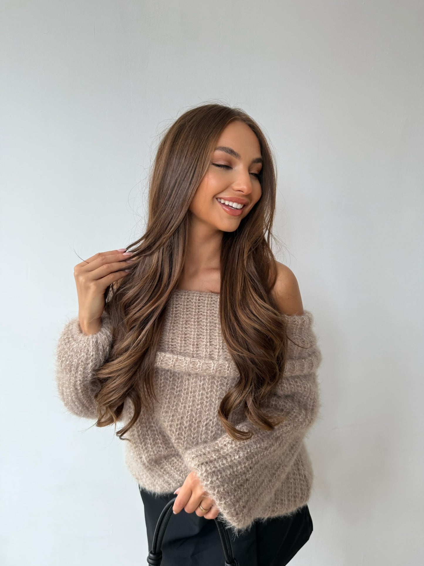 Off Shoulder Chunky Knit Jumper - Beige