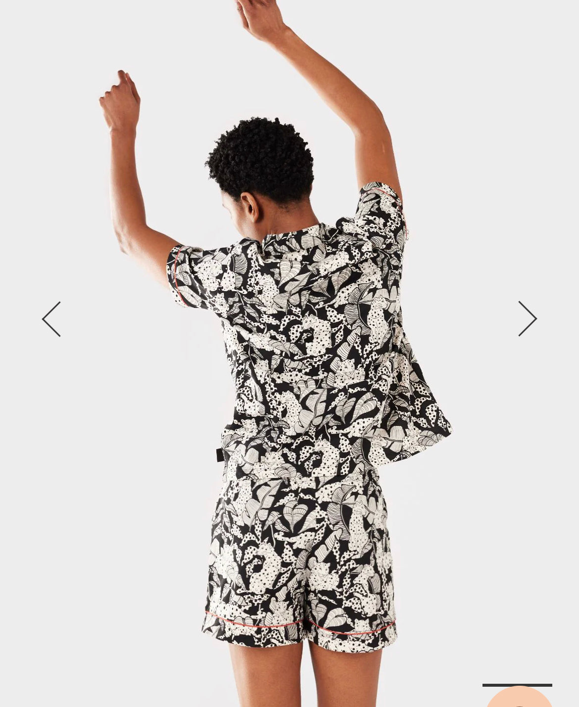 Chelsea peers organic mono short