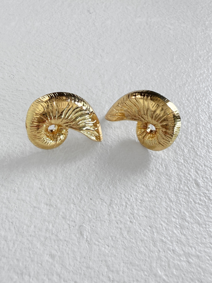 Shell Stud Earrings