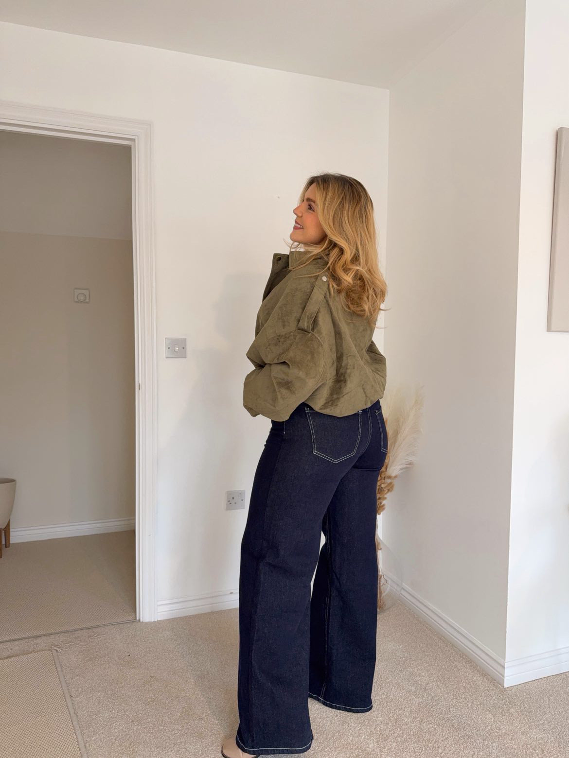 Asymmetric Crossover Button Jean - Dark Blue