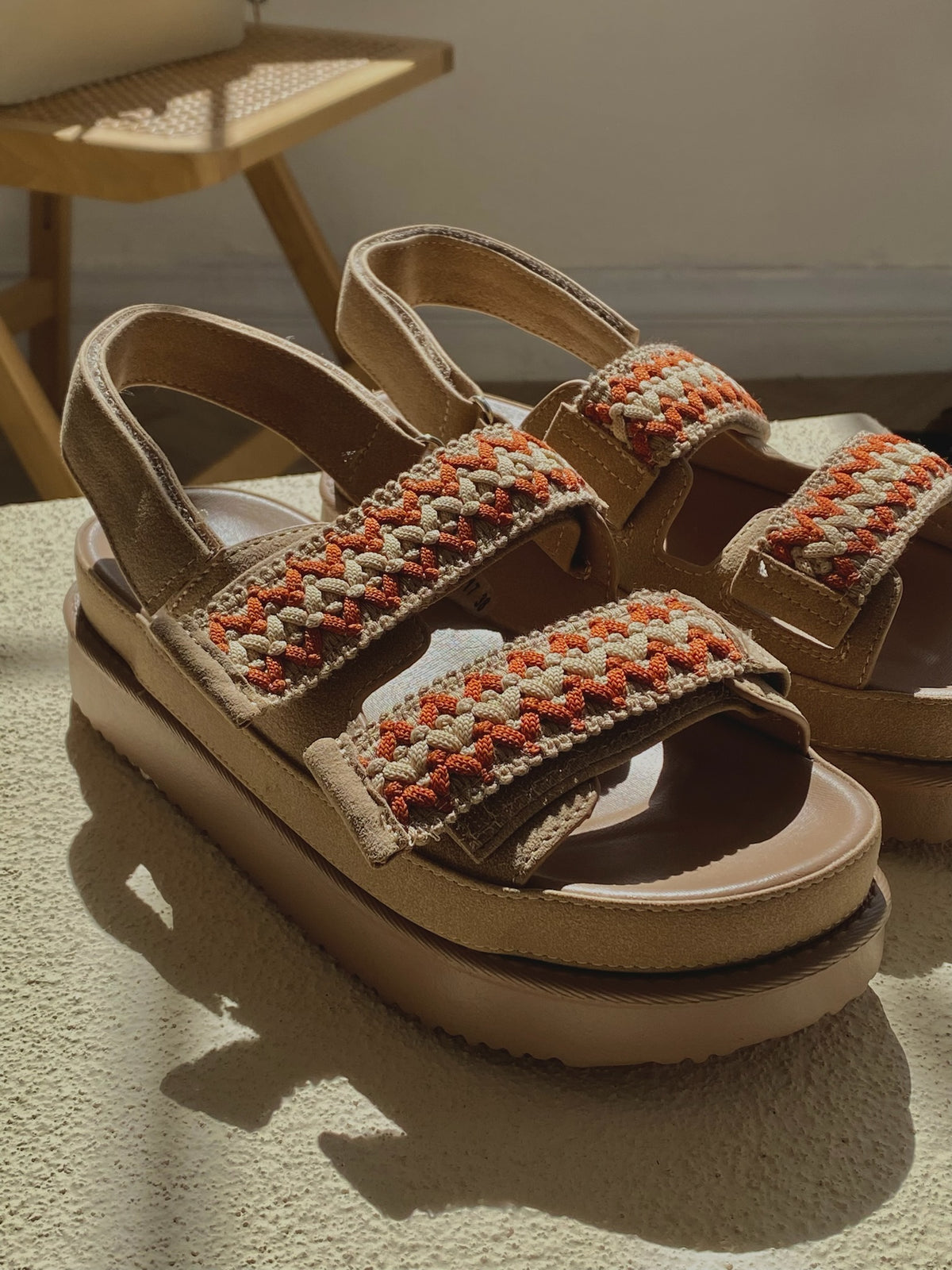 Eden sandals