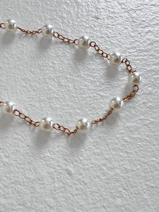 Dainty Pearl Bracelet