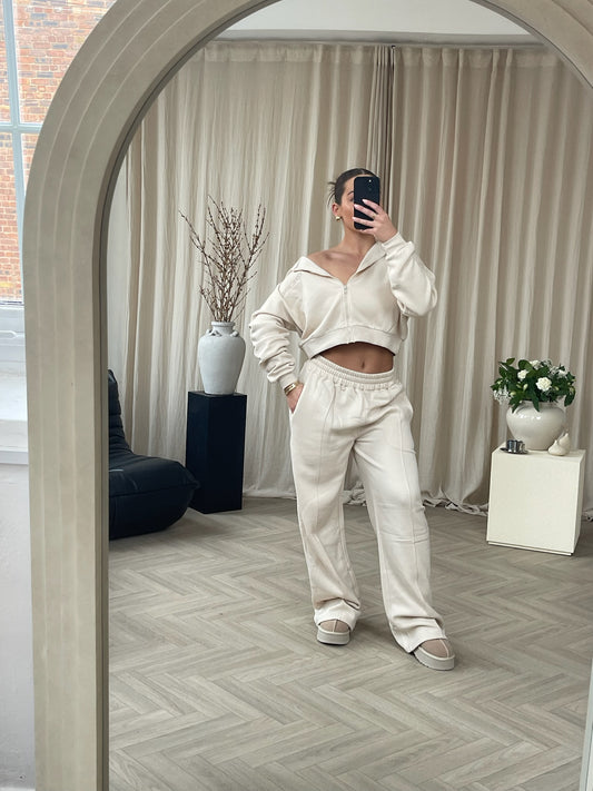 Thalia loungewear set