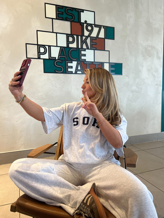 "SOHO" Relaxed T-Shirt - Grey