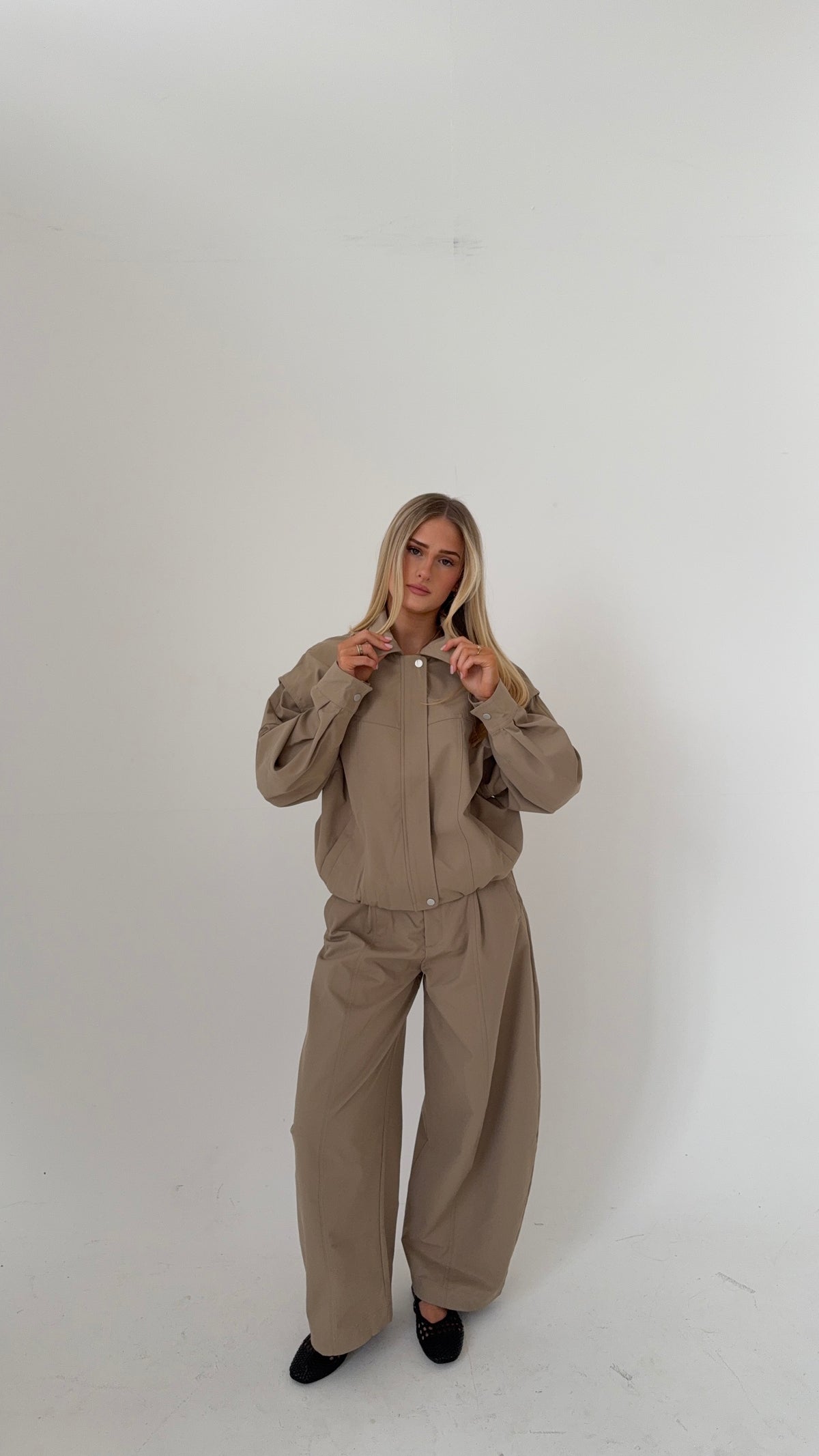 Rowan Barrel Leg Trouser