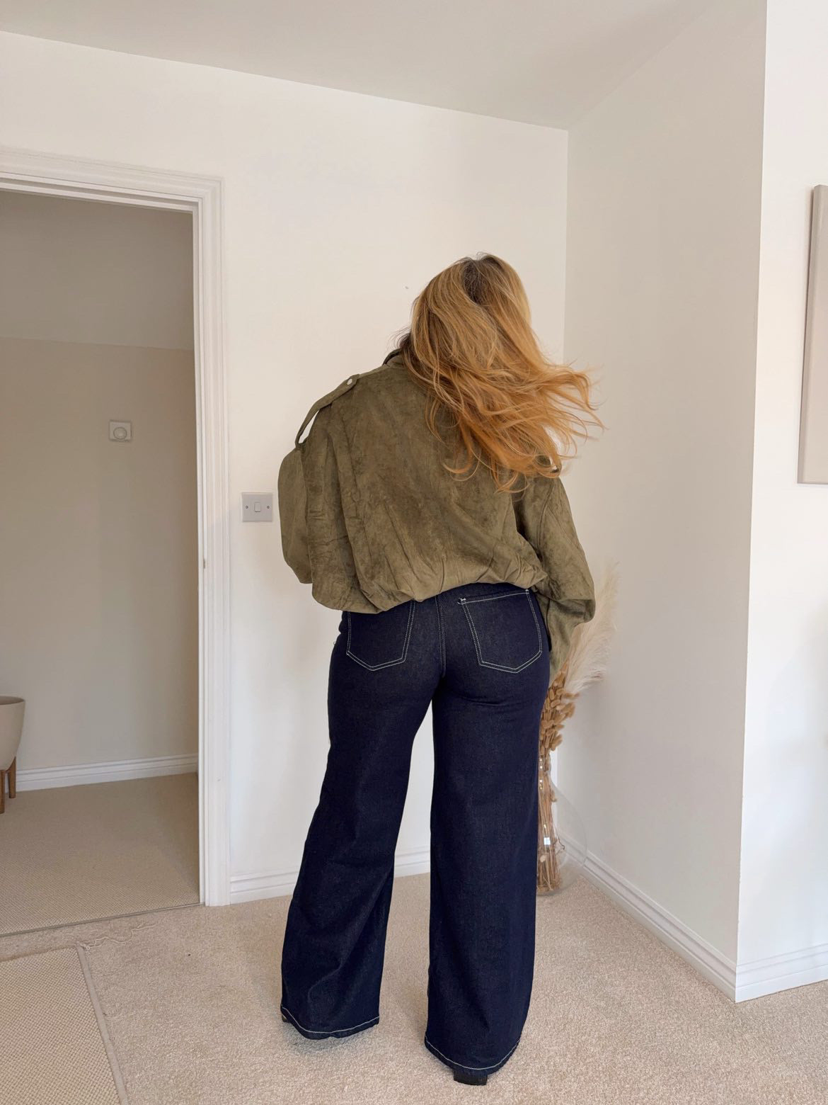 Asymmetric Crossover Button Jean - Dark Blue