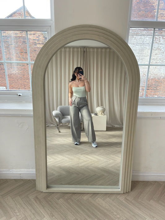 Emery top