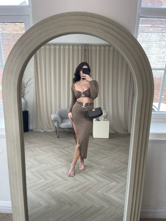Eliana set