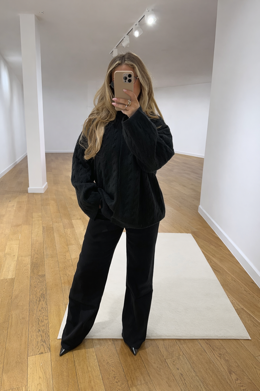 High Waisted Stretch Jeans - Black