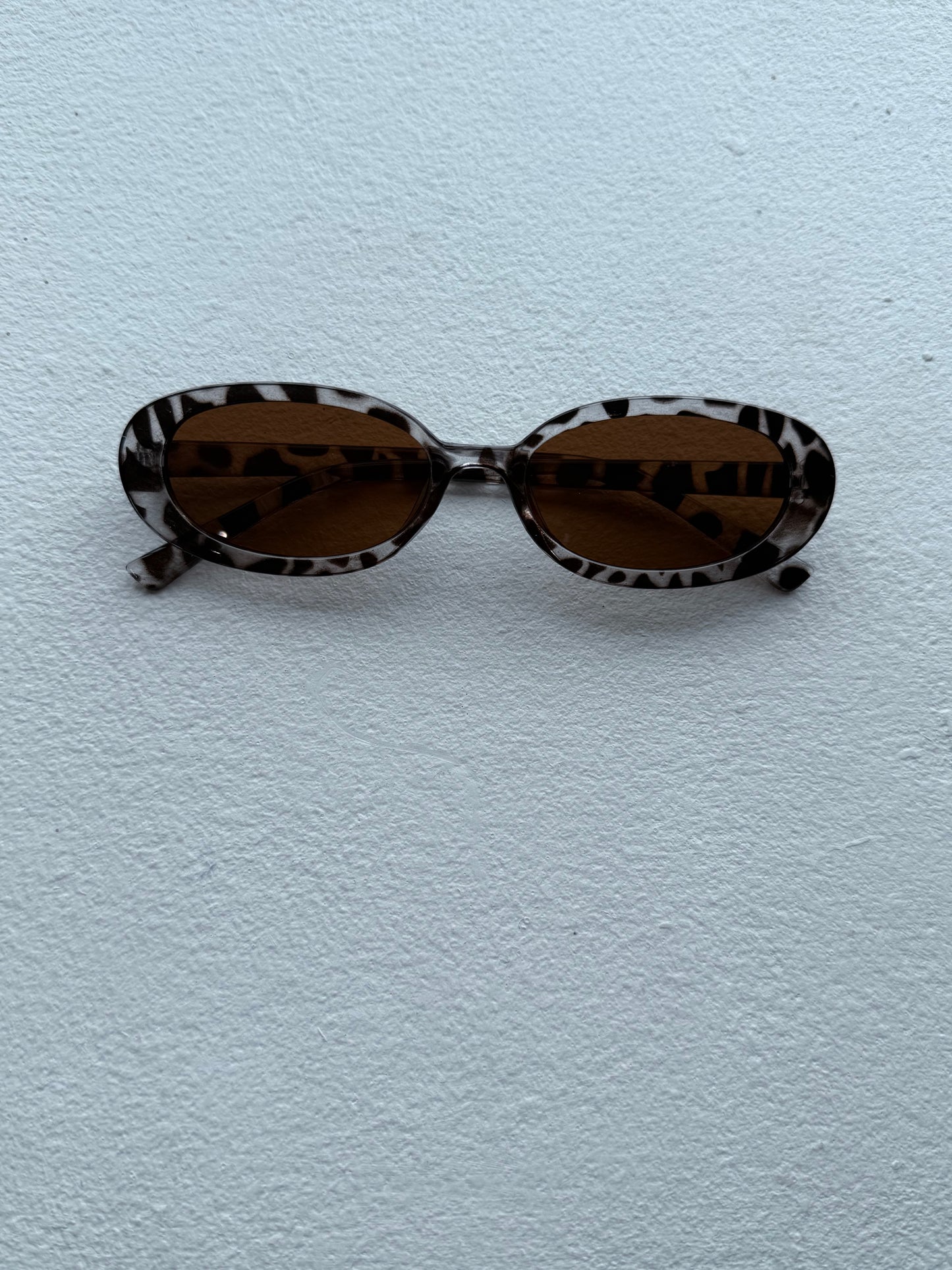 Grey Tortoiseshell Oval Sunglasses
