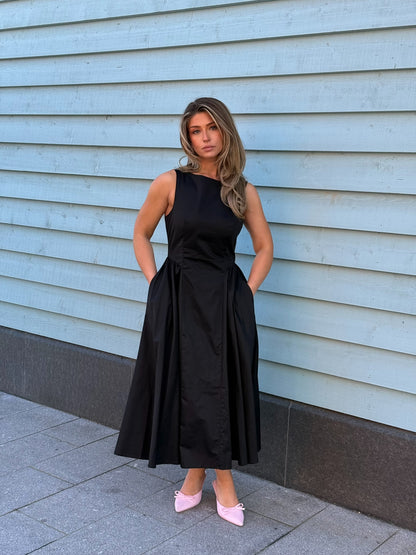 Midi Dress - Black