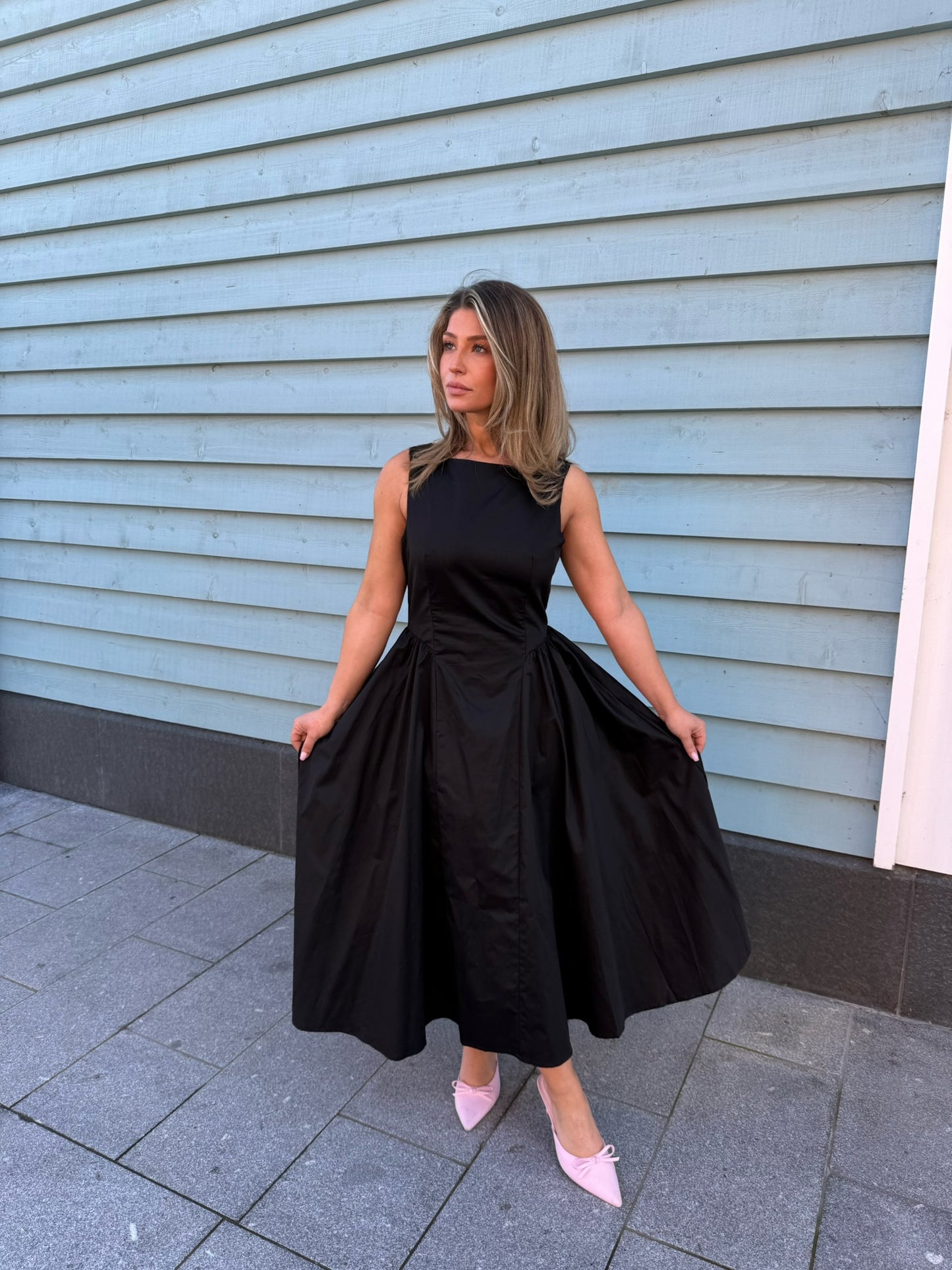 Midi Dress - Black