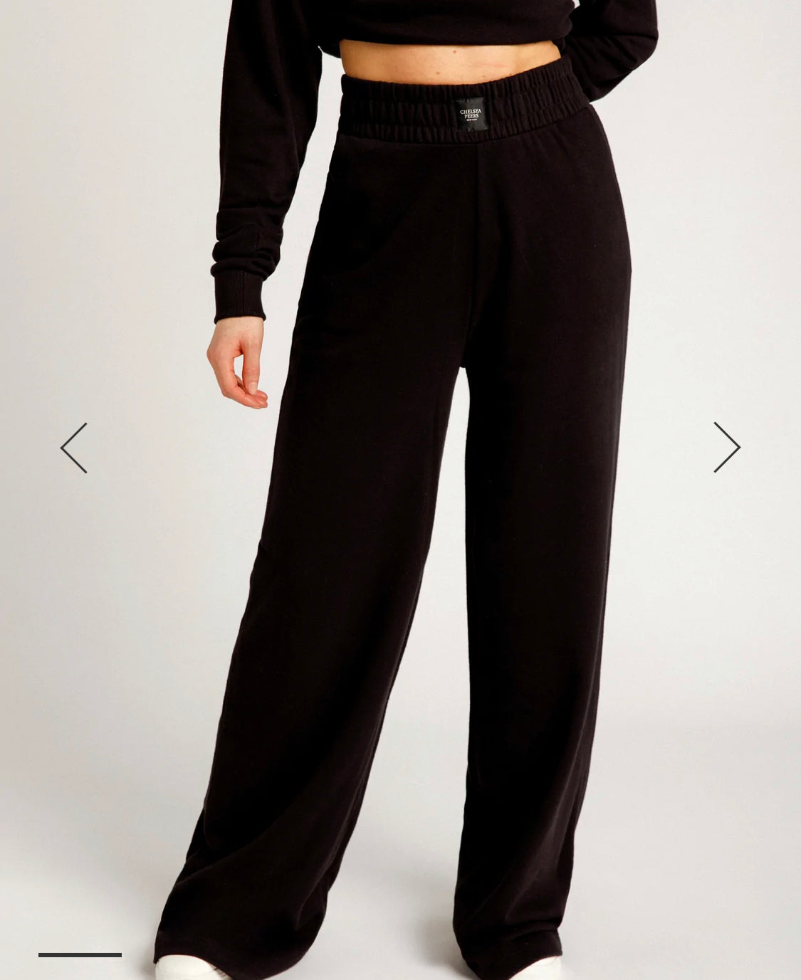 Chelsea Peers Black relaxed joggers